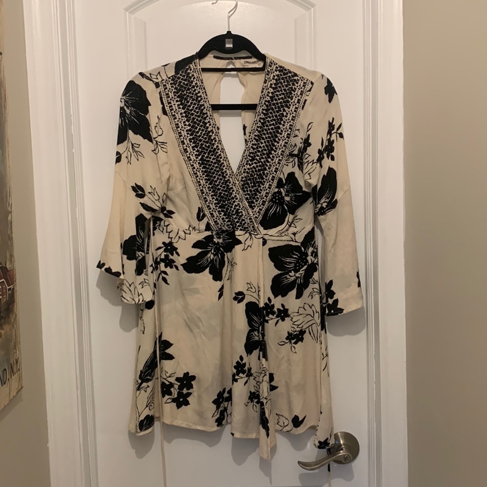 Billabong mini dress